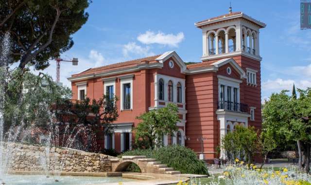 Bari, Villa Romanazzi Carducci: quella sontuosa dimora dell'800 circondata da un parco fiabesco